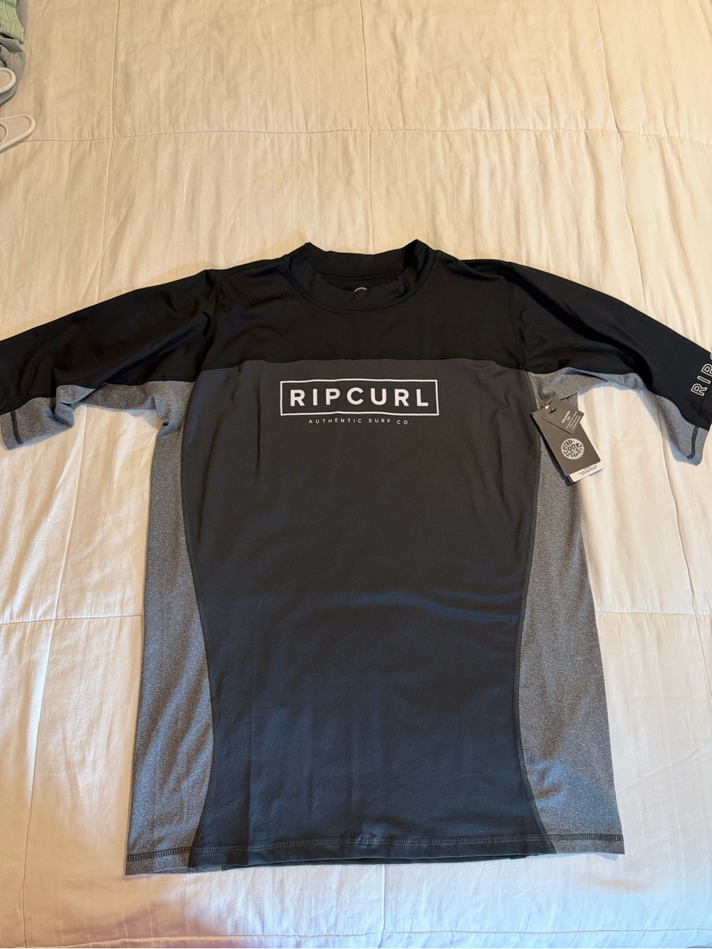 Rip Curl Black & Gray Short-Sleeve Performance Tee UPF 50+